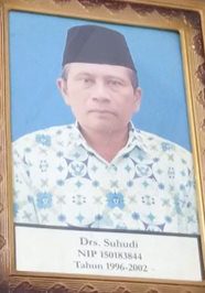 Drs.SUHUDI